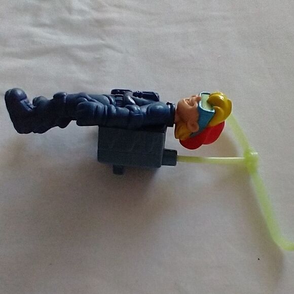 Vintage 1990 Kid Vid Cake Topper Figure Figurine Burger King Propeller Works - Picture 4 of 8